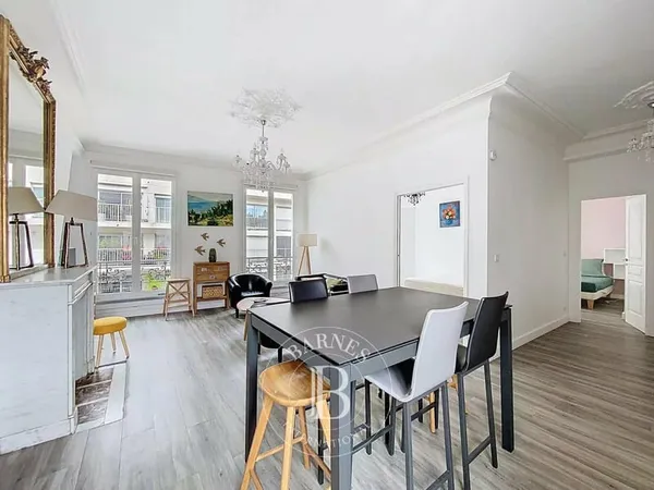 Le service location de la Maison BARNES vous présente ce bien :