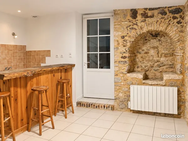 T3 à louer à l'année SAINT CYPRIEN