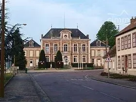 Terrain non constructible de 1,2 ha à Chéroy