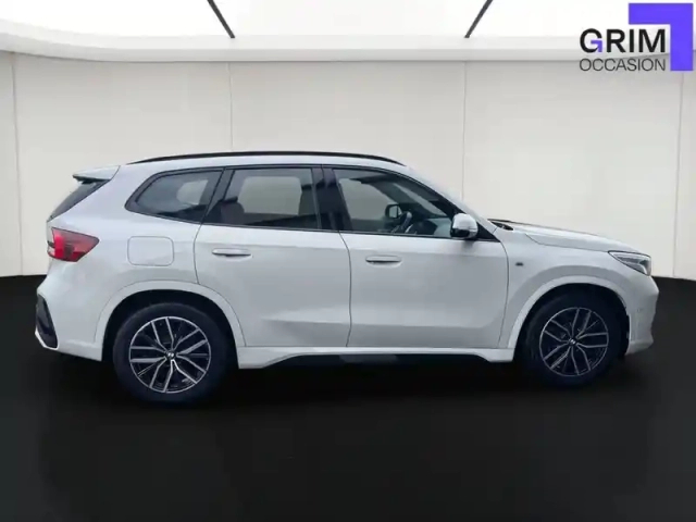 Bmw X1 xdrive 23d 211ch dkg7 — photo 3