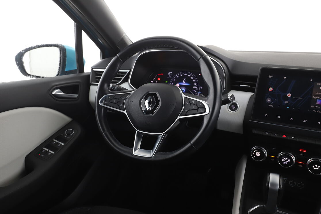 Renault Clio 1.3 TCe Intens EDC — photo 12