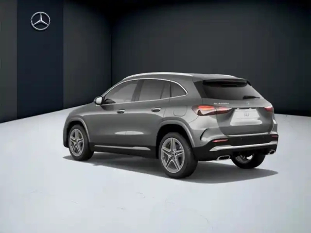 Mercedes Gla 200 d — photo 3