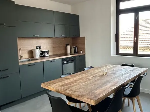 Appartement de type 4 dans résidence privée à Valréas