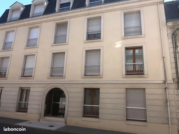 Studio 1 pièce 29 m²