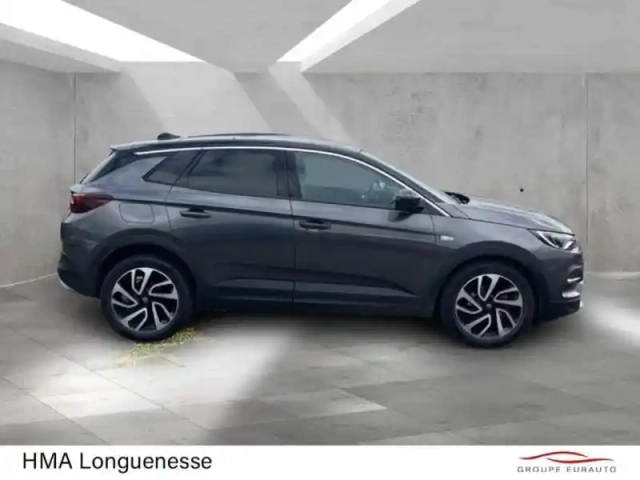 Opel Grandland X 1.2 turbo 130ch ultimate bva — photo 4