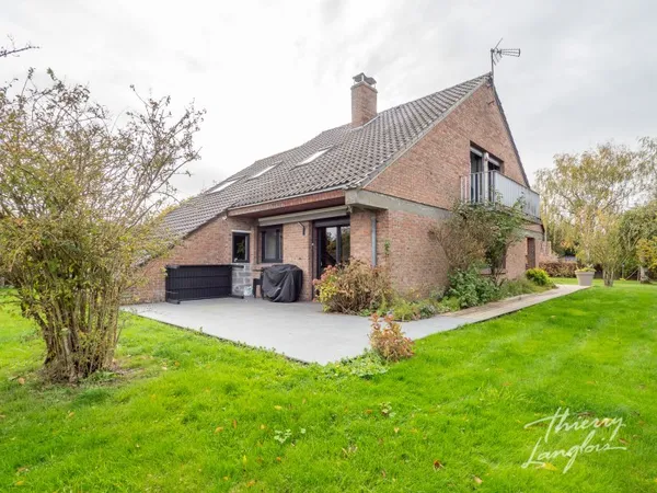Maison 7 pièces 140 m²