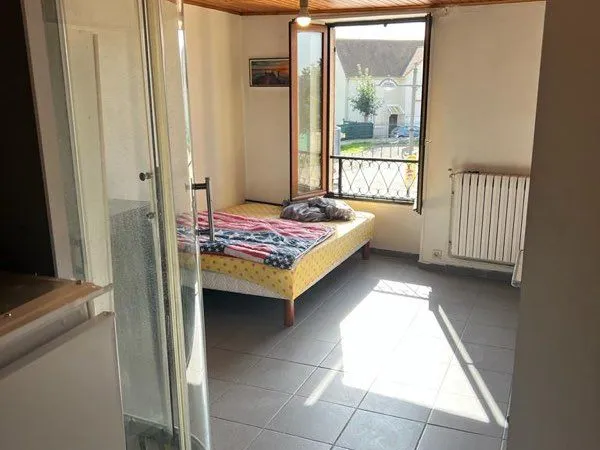 Studio meublé à louer