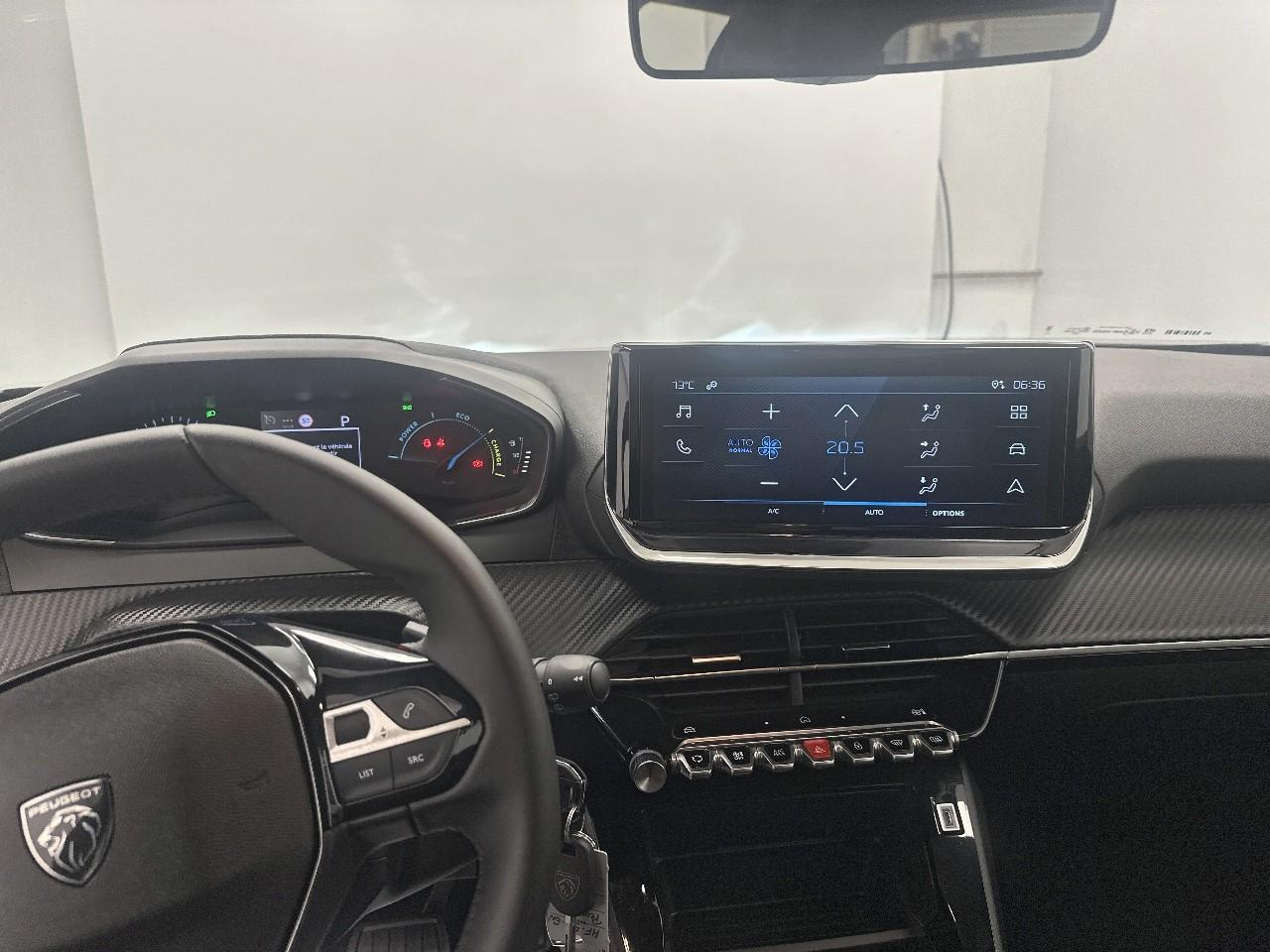Peugeot 2008 hybrid 145 ch e-dcs6 style — photo 8