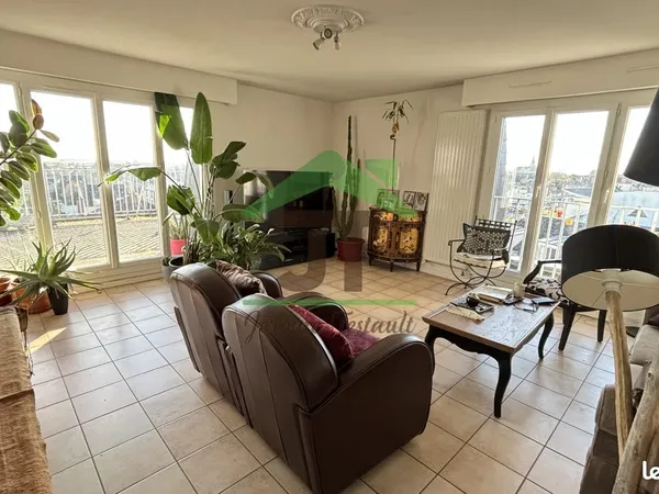 Appartement 5 pièces 137 m²