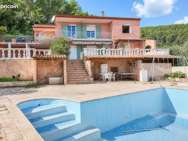 Maison en viager 10 pièces 310 m²