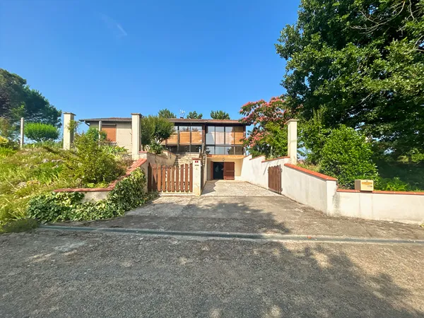 Maison 4 pièces 126 m²