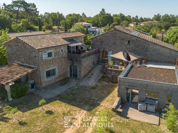 Mas 15 pièces 253 m²