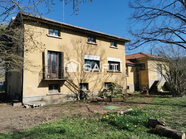 MAISON 233m² À RÉNOVER SUR PARCELLE DE 2300m²