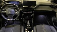 Peugeot 2008 1.2 PureTech 130ch S&S GT Line EAT8 7cv — photo 11