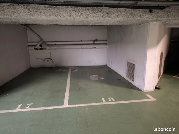 Parking avec accès bip garage