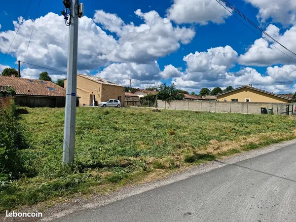 Terrain 625m2