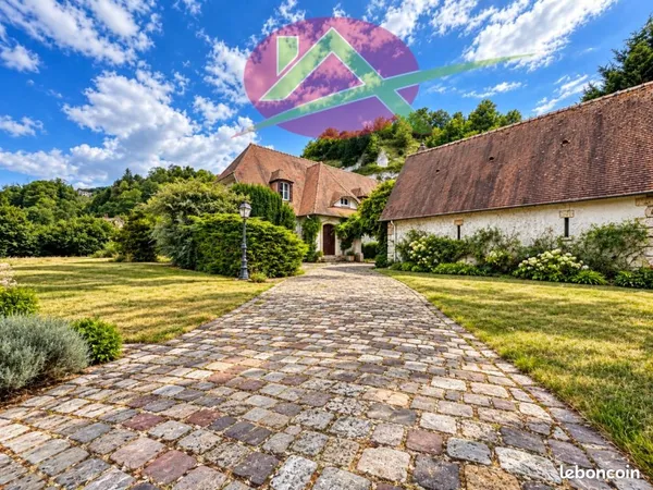 Propriété 10 pièces 260 m²
