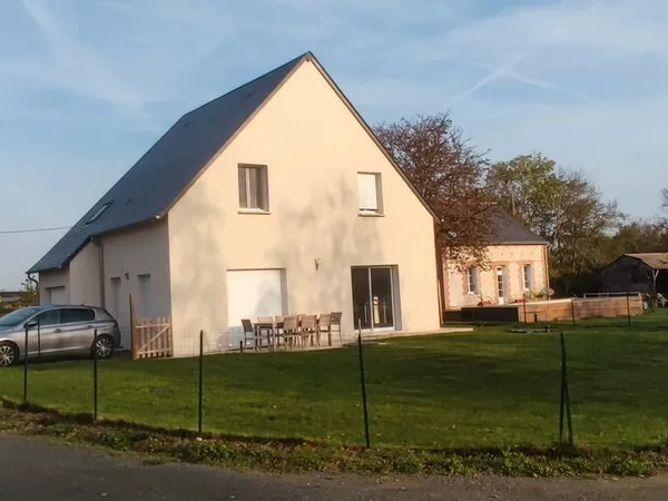 Maison récente 4 chambres - 112,19 m² - Neuillé-le-Lierre (37)