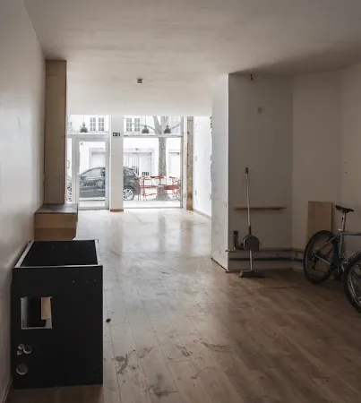 Commerce 60 m²
