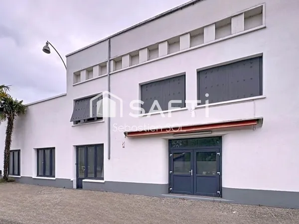 Immeuble mixte  Local commercial, restaurant et logement 400 m2