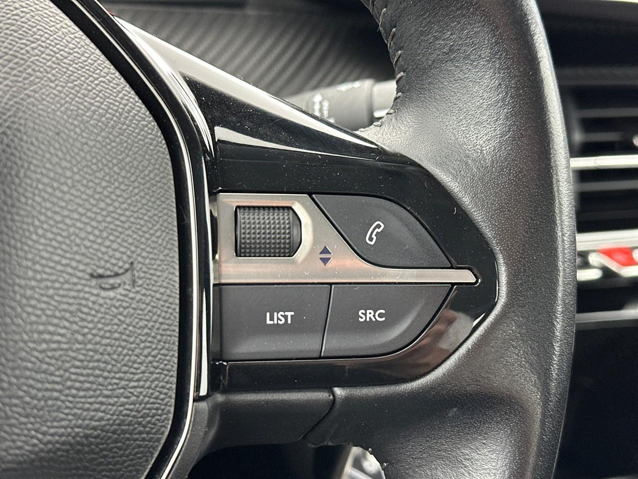 Peugeot 208 puretech 75 s&s bvm5 active business — photo 19