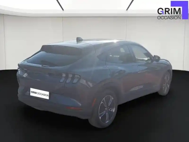 Ford Mustang mach-e standard range 72,6 kwh 269 ch — photo 2