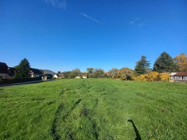 terrain constructible a Vézac