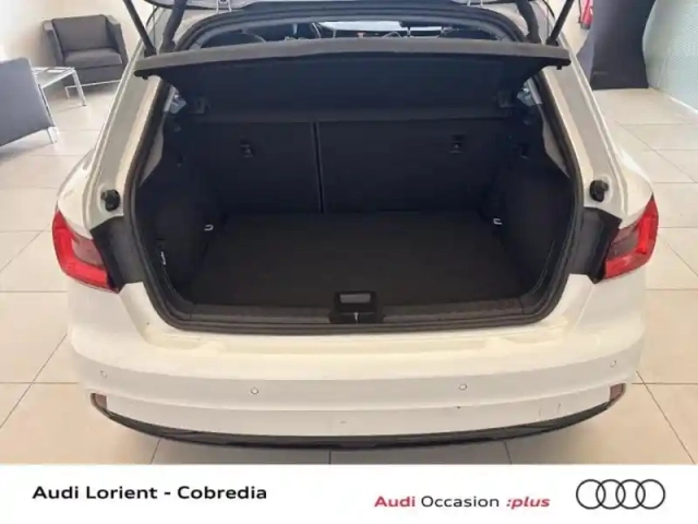 Audi A1 sportback 25 tfsi 95ch advanced — photo 9