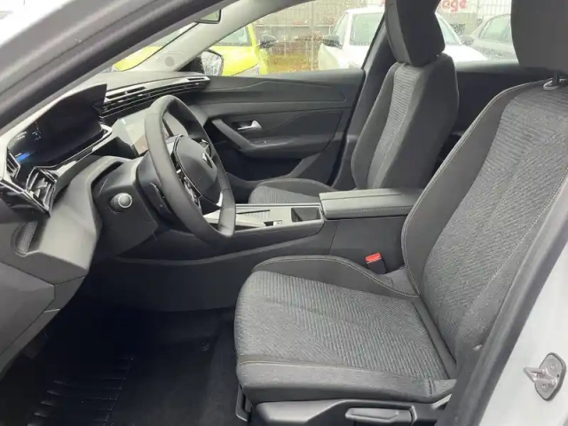 Peugeot 308 hybrid 145 e-dcs6 — photo 43