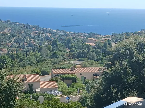 Les ISSAMBRES - vente appartement entièrement refait de 35,16 m² - très belle vue mer et montagne