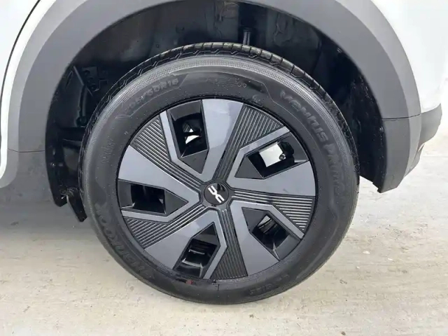 Dacia Sandero eco-g 100 gsr2 — photo 32