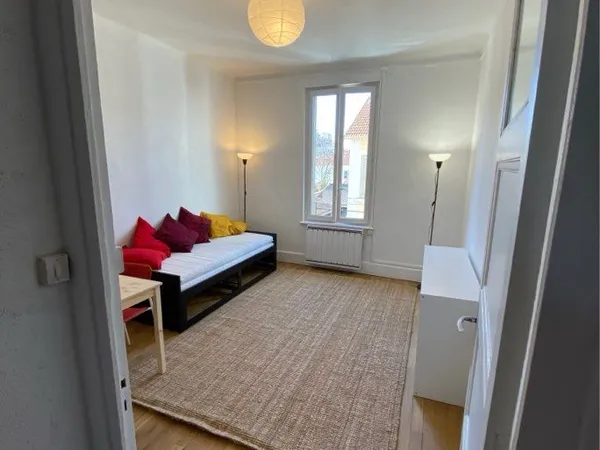 T2 meublé 35 m2 - secteur Montchat/HEH - IDEAL ÉTUDIANT