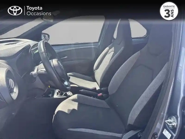 Toyota Aygo X 1.0 vvt-i 72ch dynamic my24 — photo 11