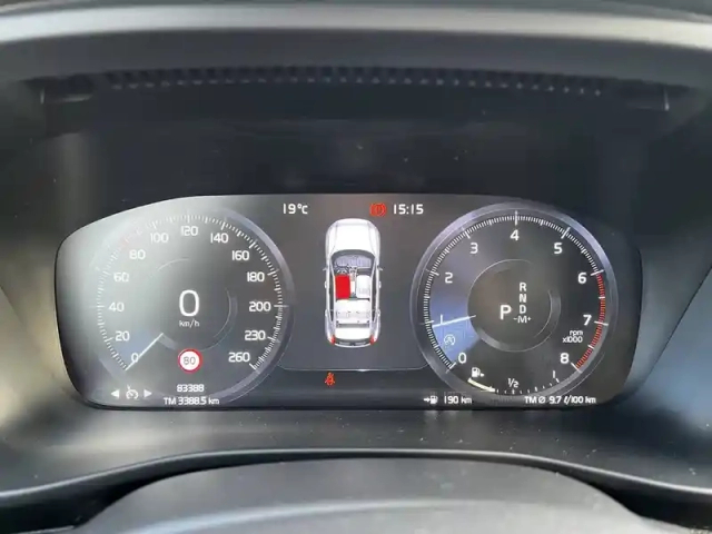 Volvo Xc40 t5 recharge 180+82 ch dct7 — photo 14