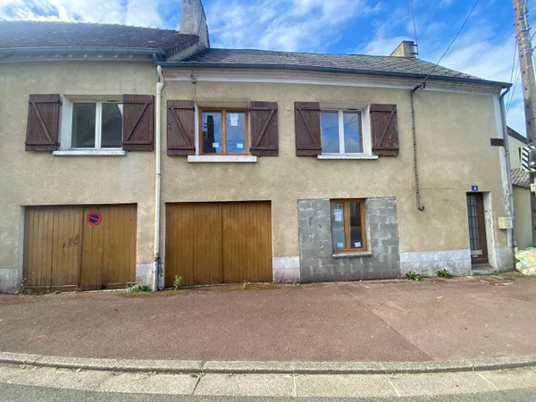 Centre ville LA FERTE BERNARD, maison 3 chambres