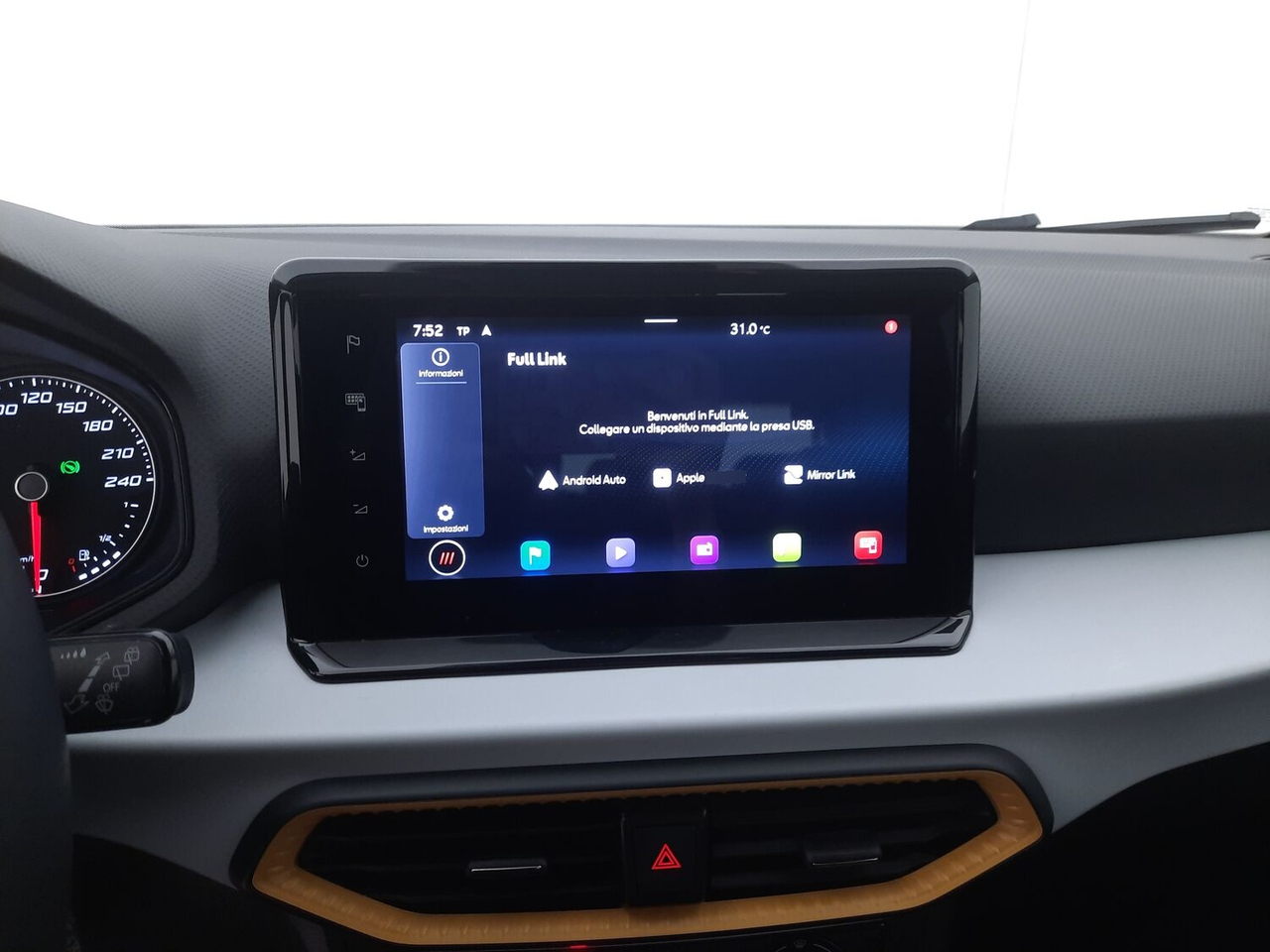 Seat Ibiza — photo 11