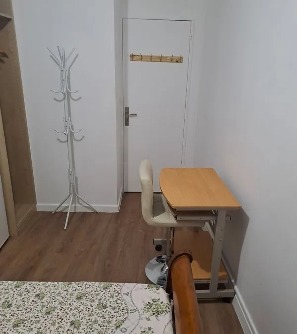 Photo 3