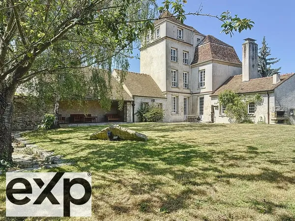 Maison de caractère - 189 m² - 5 chambres - Terrain de 8