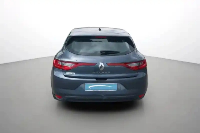 Renault Megane mégane iv berline blue dci 115 — photo 5
