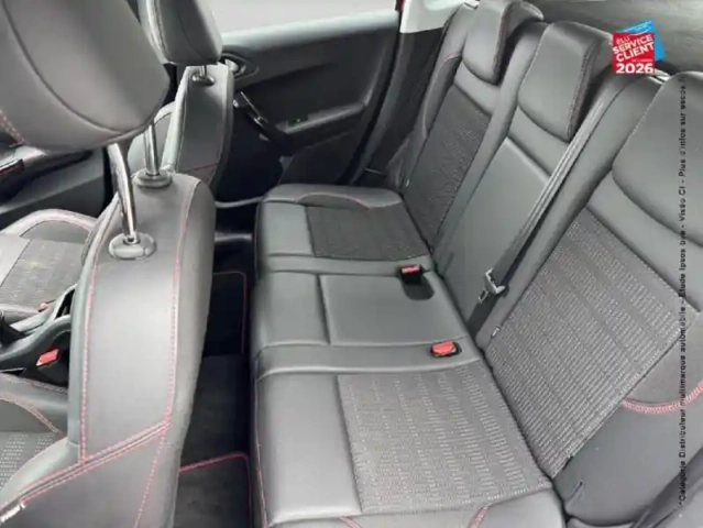 Peugeot 2008 1.2 puretech 110ch gt line s&amp;s eat6 — photo 10
