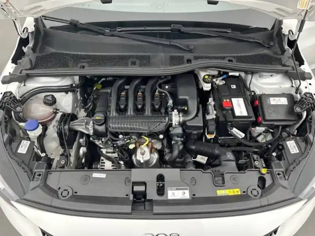Peugeot 208 puretech 75 s&amp;s bvm5 — photo 28