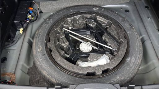 Volvo XC40 2.0 D3 150 BVA - Momentum – 2019 – 111036 km – Diesel – Boîte Automatique — photo 23