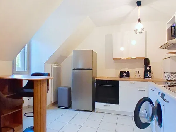 Appartement Etampes 1 pièce(s) 24.68 m2 meublé