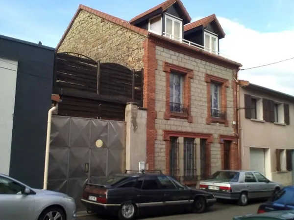 Immeuble 1 pièce 200 m²