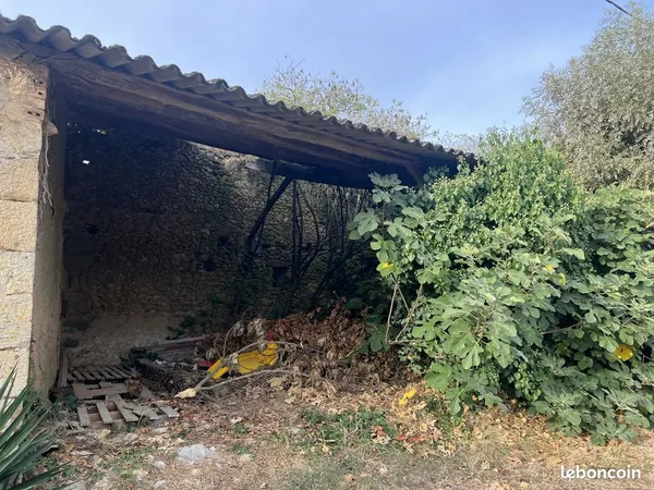 Grange 1 pièce 120 m²