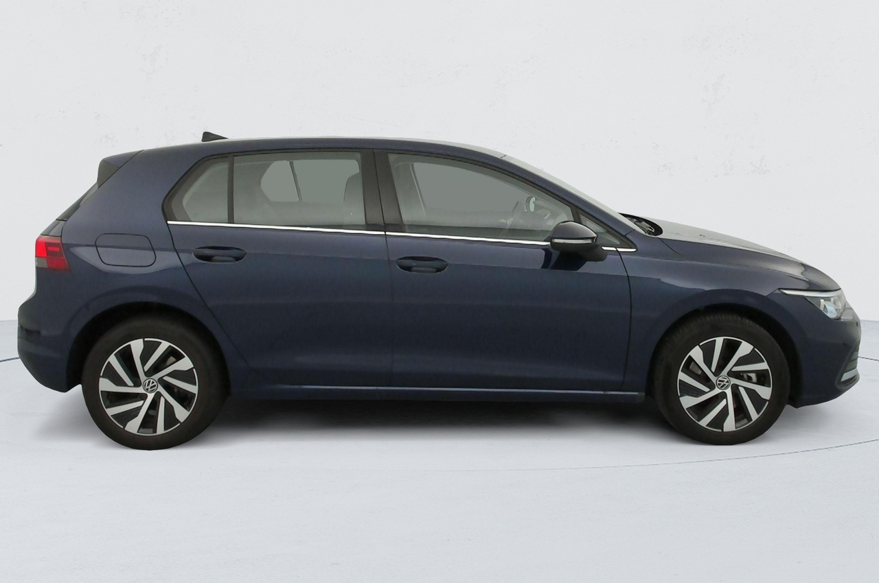 Volkswagen Golf 8 — photo 6