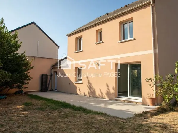 Belle maison 104 m2 - 4 chambres - Garage - DPE "D
