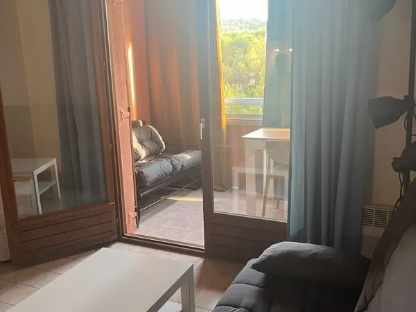 Location studio meublé