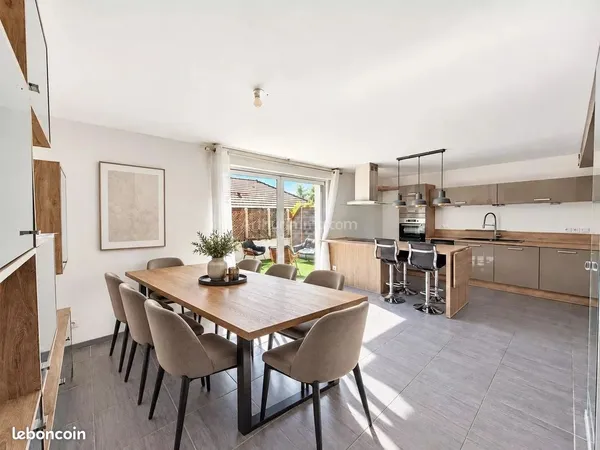 Appartement 4 pièces 84 m²