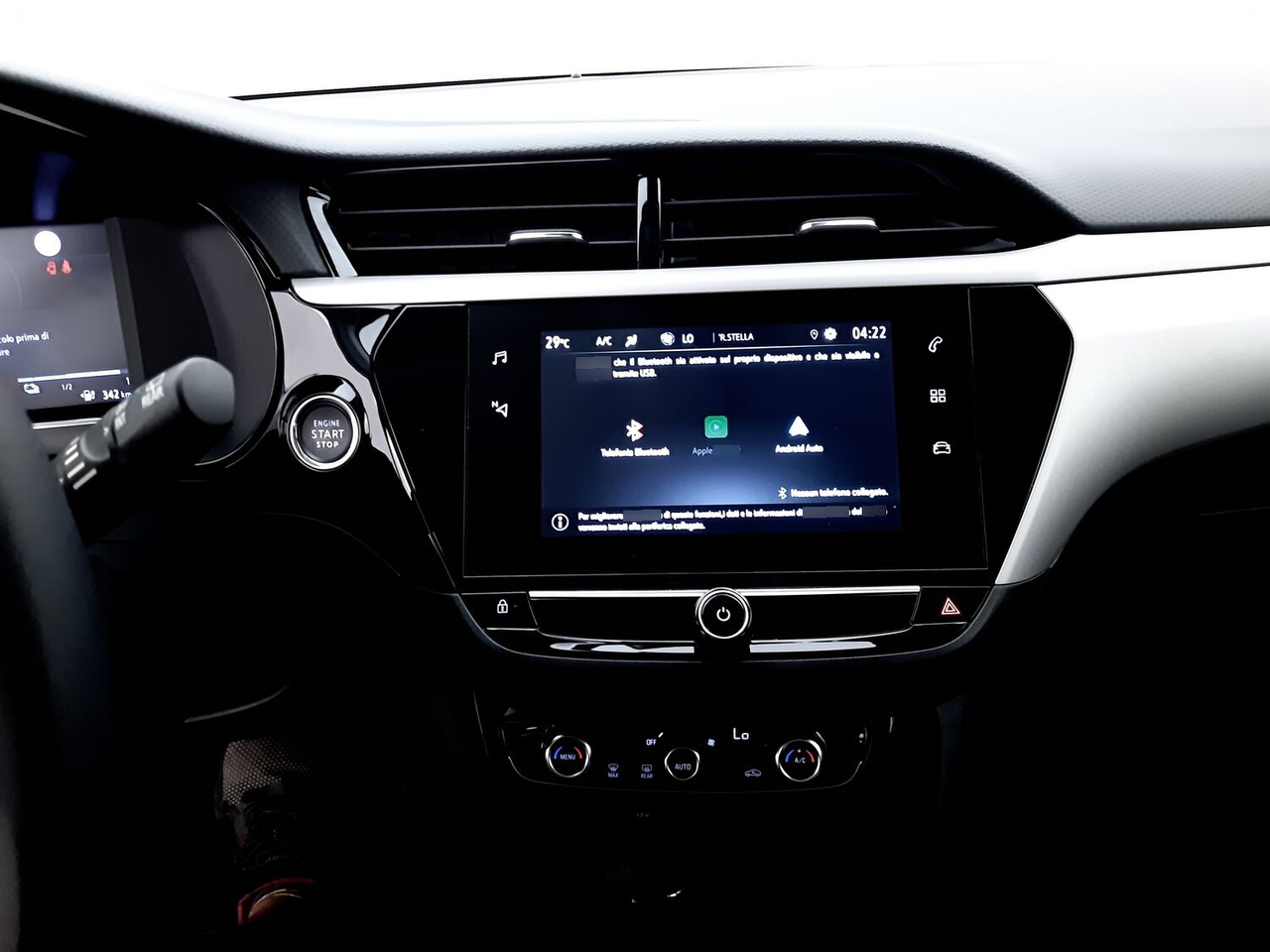Opel Corsa — photo 12